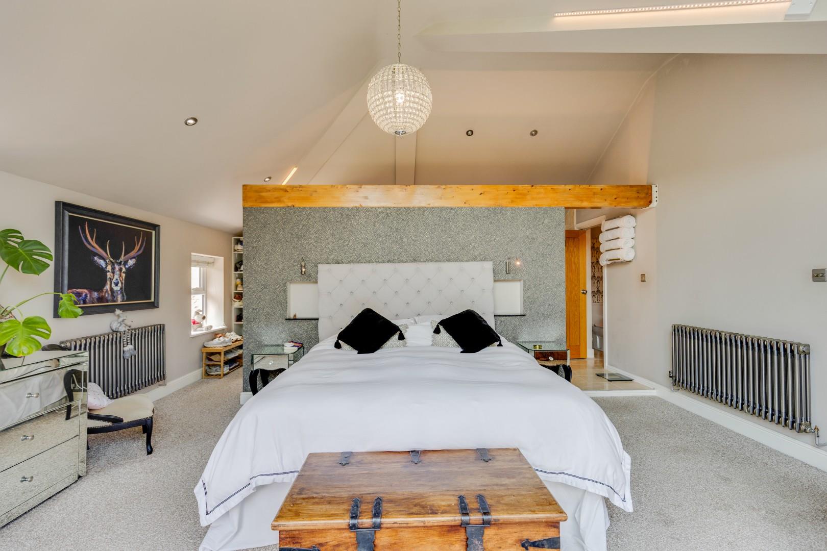 Foxleigh House, Trerhyngyll, Nr Cowbridge, Vale Of Glamorgan, CF71 7TN